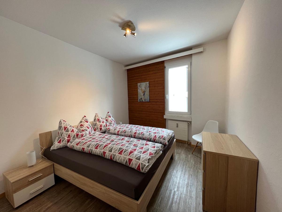 Ferienwohnung Dorfzentrum Дизентис Екстериор снимка